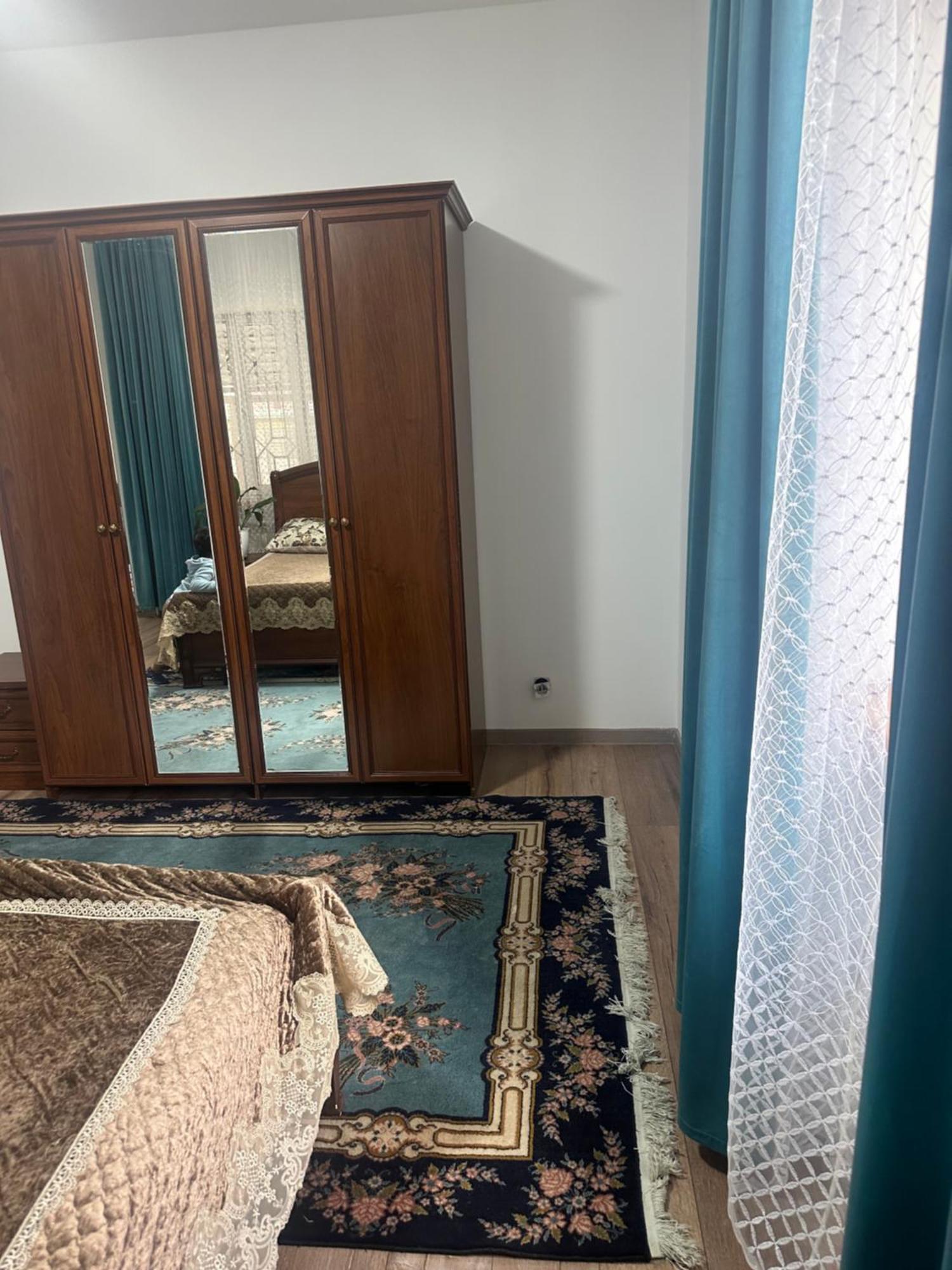 Amanat-Guesthouse-Bishkek 1 외부 사진